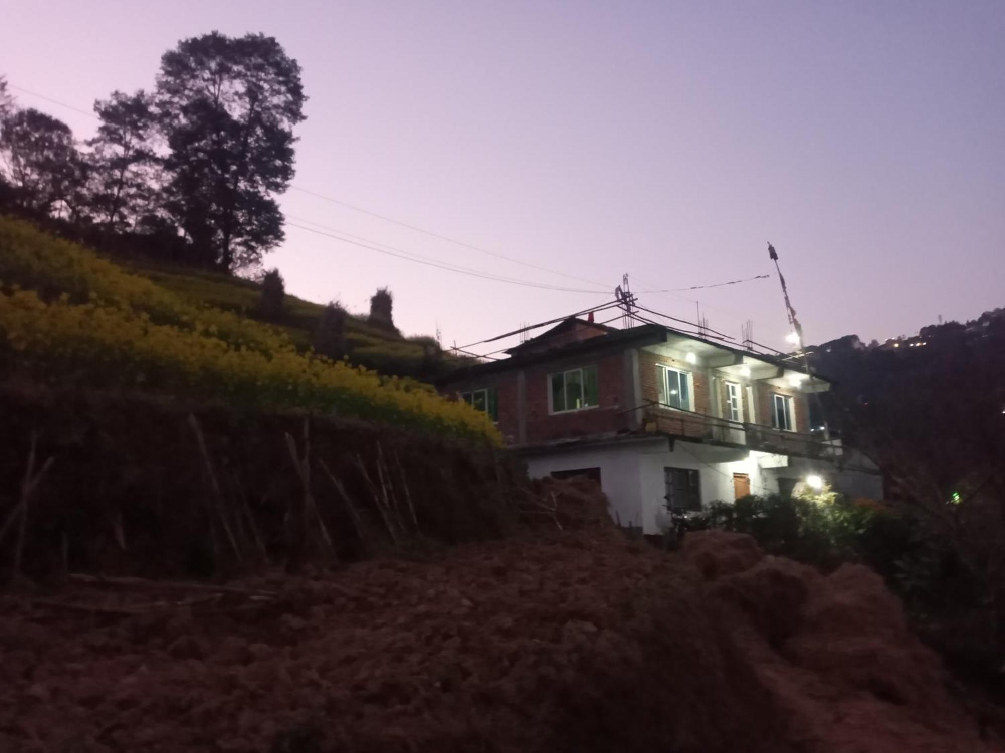 Unique Point Home Stay Nagarkot Exterior photo